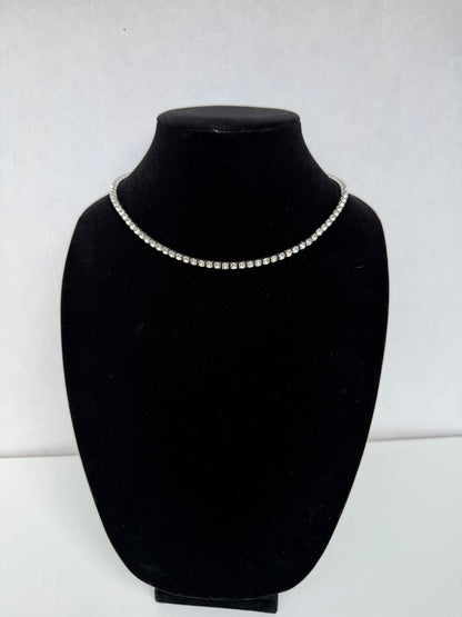 Classic Silver‑Tone Rhinestone Tennis Choker