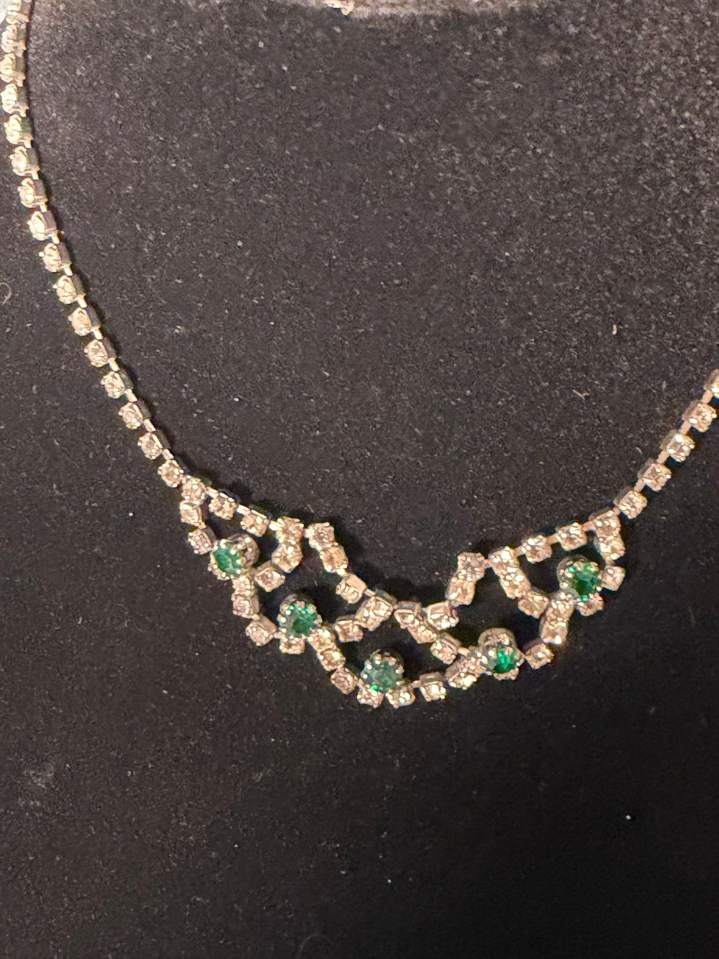 Silver‑Tone Rhinestone Necklace With Emerald‑Green Accents