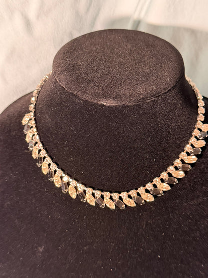Silver‑Tone Marquise‑Cut Rhinestone Collar Necklace