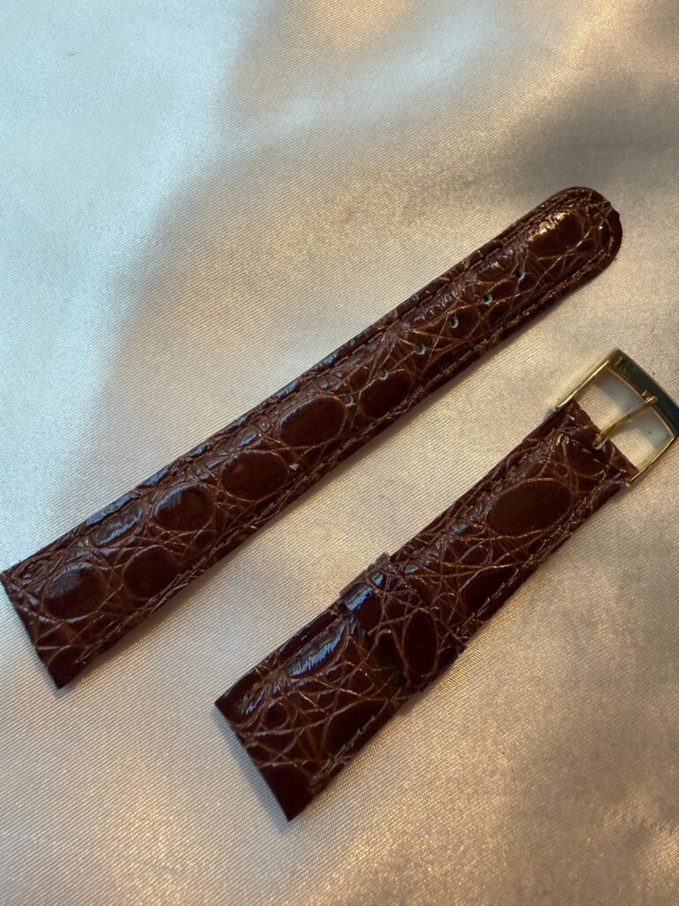 Brown Crocodile-Pattern Genuine Leather Watch Band Strap (CCC115)