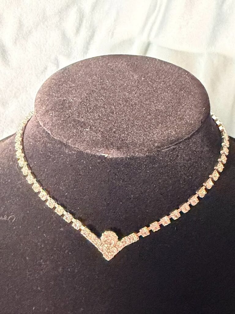 Sparkling Rhinestone Statement Necklace (MWL007)