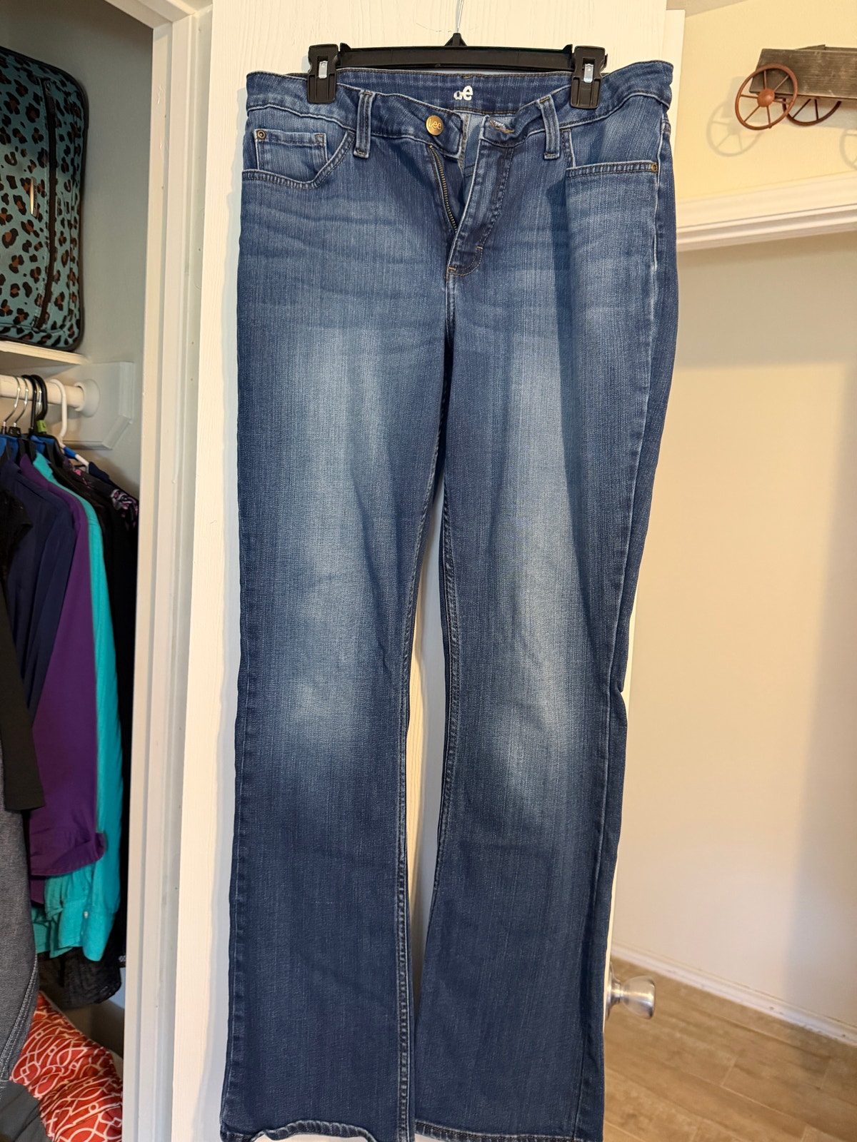 Lee Women's Size 12 Long Blue Stretch Denim Jeans Medium Wash Classic Fit