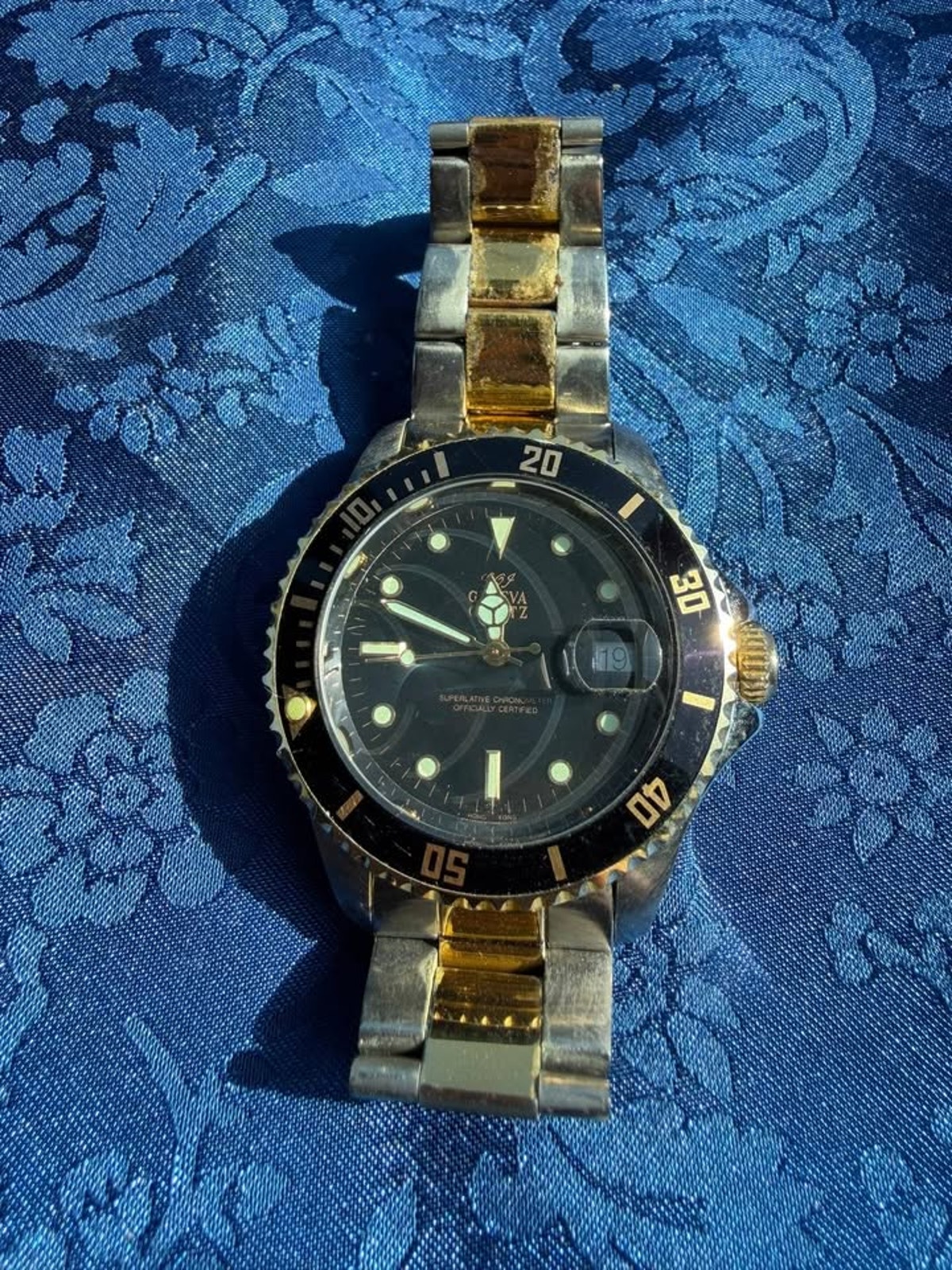 Geneva Quartz Men's Black Dial Watch (CCC052)