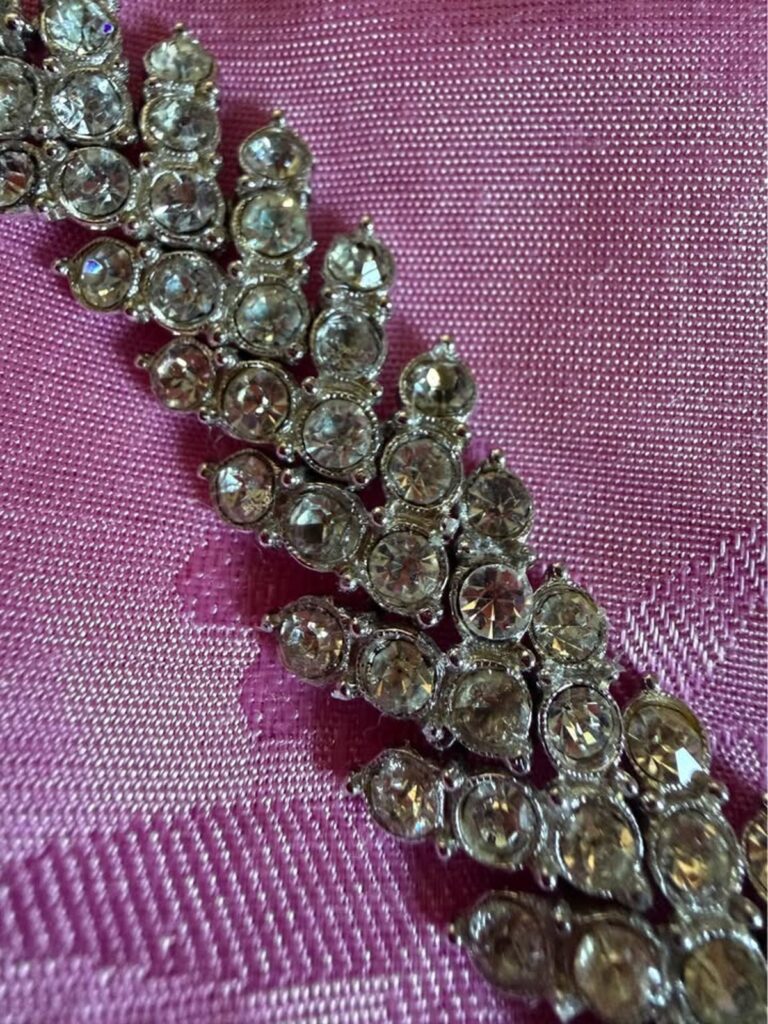 Vintage Rhinestone Leaf Bracelet (CCC019)
