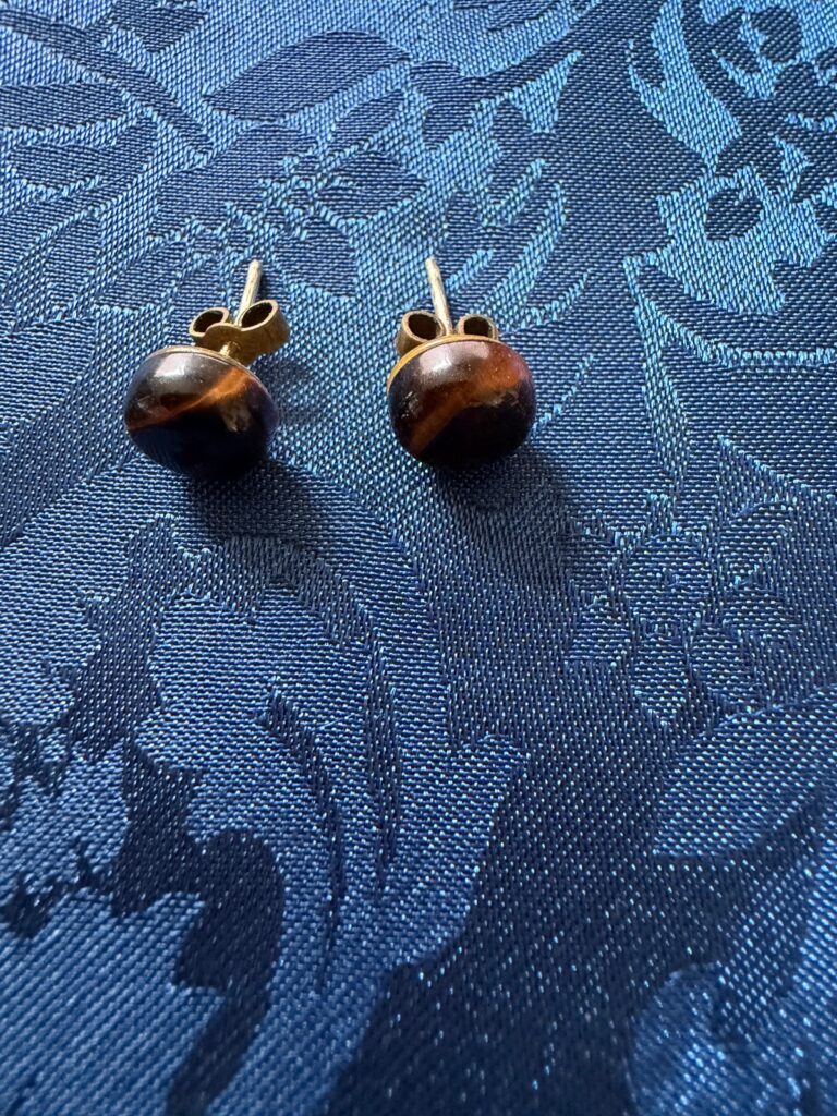 Tiger's Eye Stud Earrings Gold-Tone Metal MRL015
