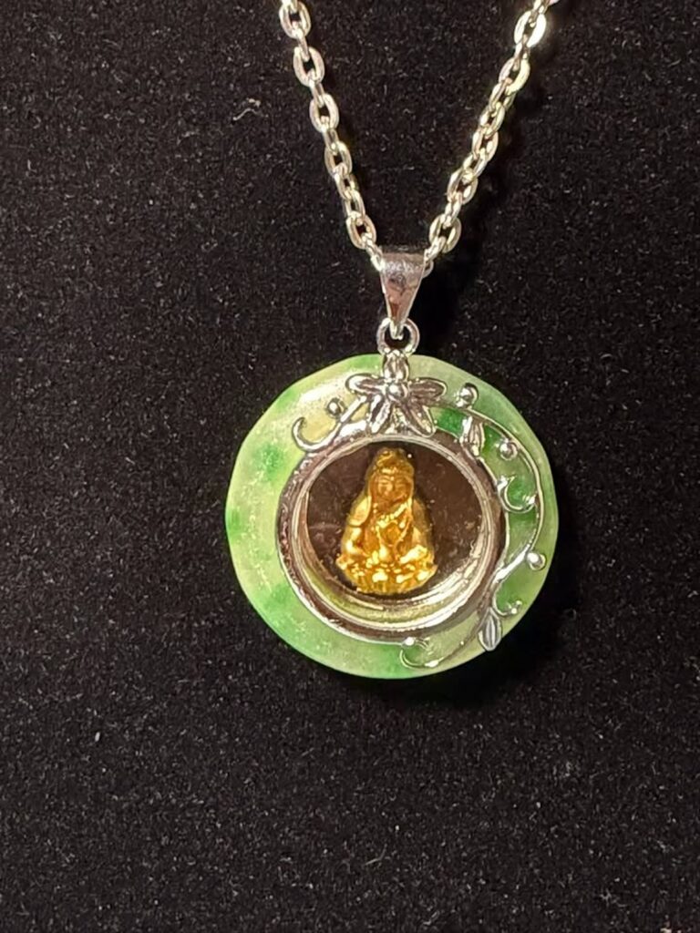 ODIRUI Spinning Buddha Pendant Necklace Green Jade-Look Pendant  (MWL023)