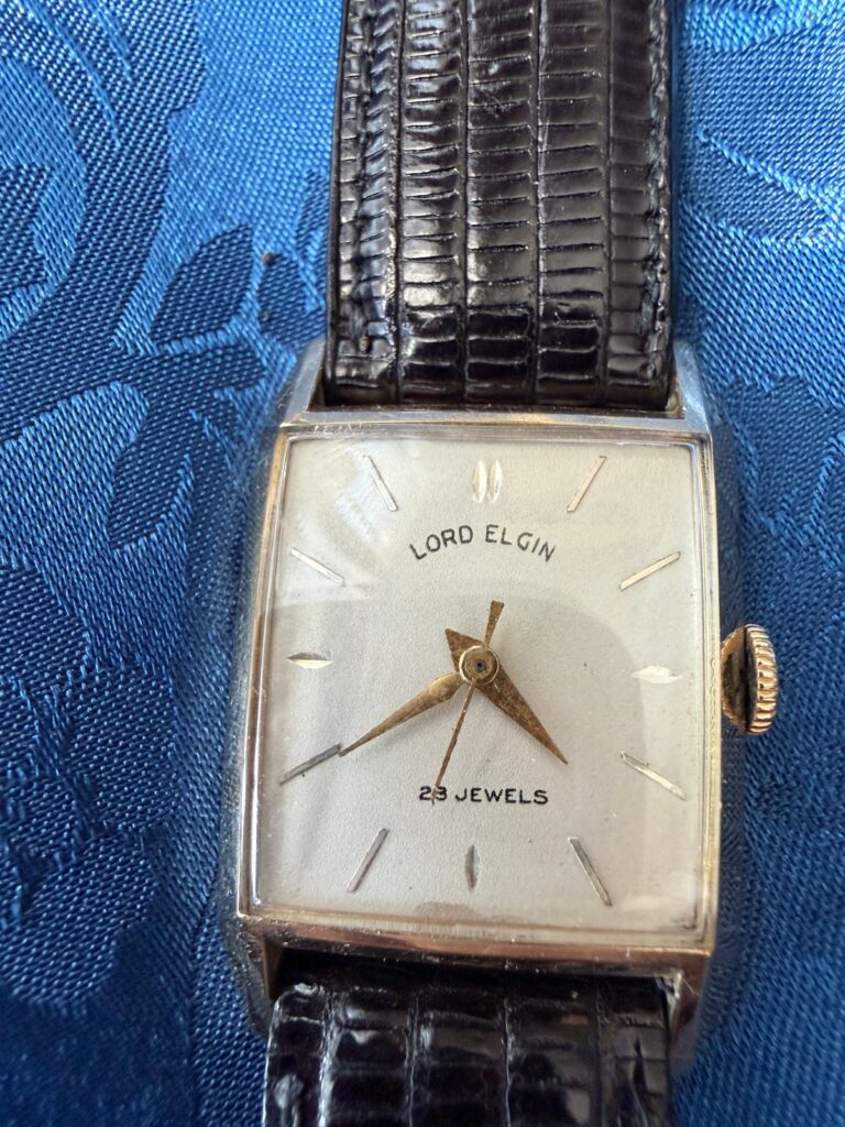 Vintage Lord Elgin 23 Jewels Swiss Manual Wind Watch (CCC127)
