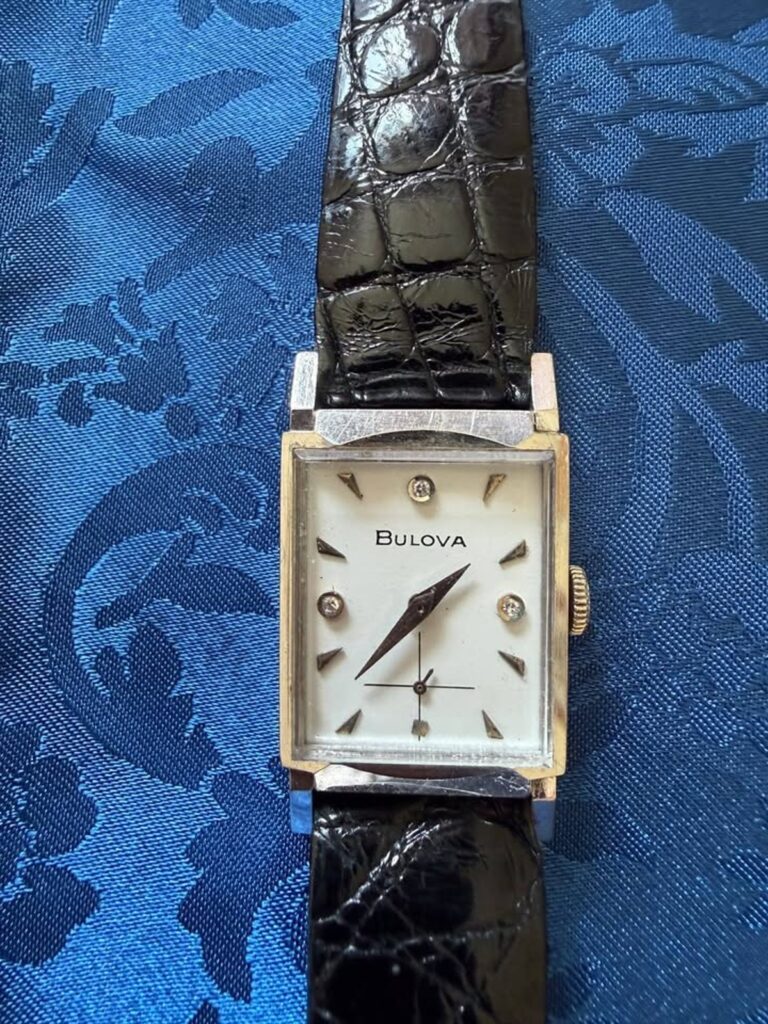 Vintage 1954 Bulova 21-Jewel Tank Watch - Running (CCC079)
