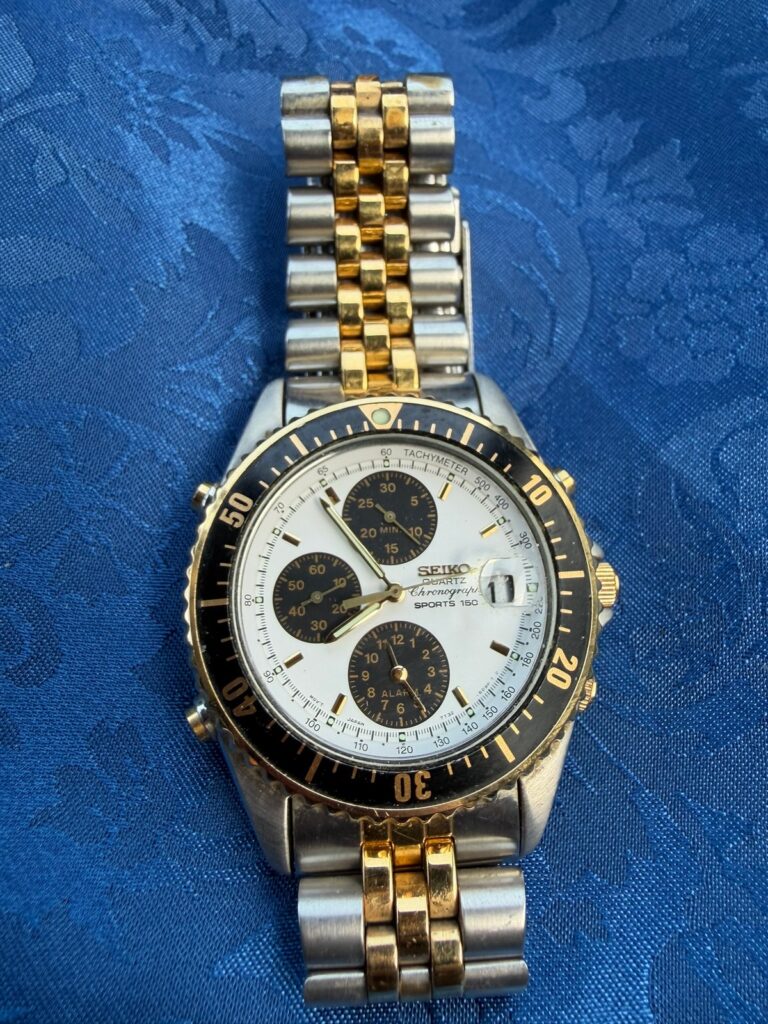CCC061 Vintage Seiko Sports 150 quartz chronograph wristwatch
