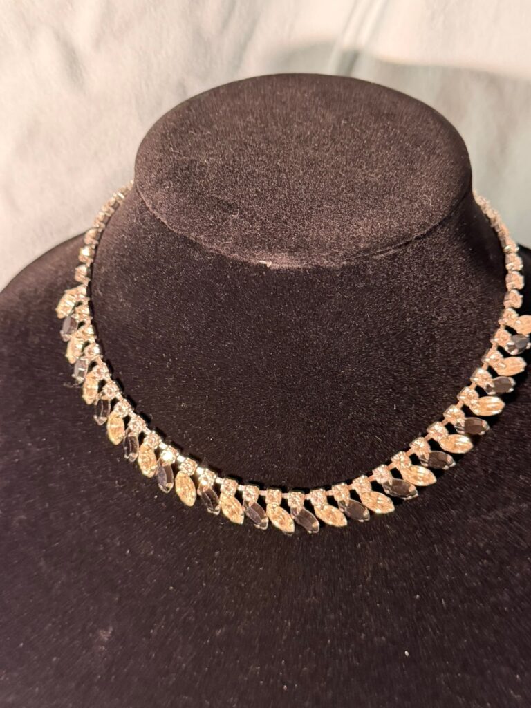 Elegant Black & Crystal Rhinestone Statement Necklace