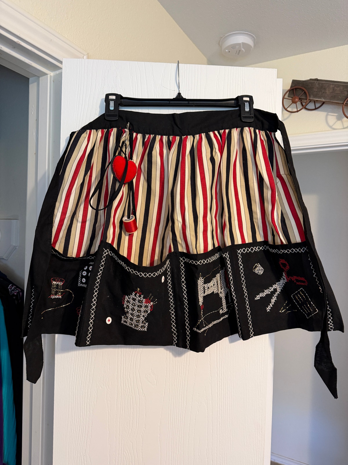 Handmade Sewing Utility Apron with Multiple Pockets & Embroidered Sewing Motifs